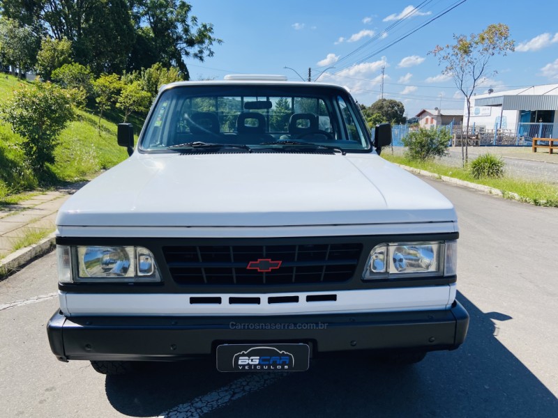 D20 4.0 CUSTOM DE LUXE CS 8V TURBO DIESEL 2P MANUAL - 1994 - BENTO GONçALVES