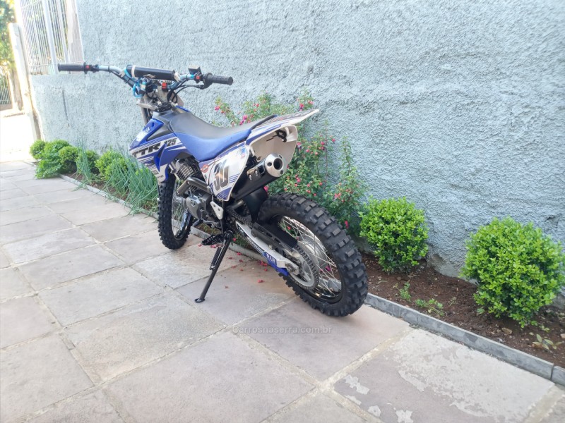 TT-R 125LE - 2013 - CAXIAS DO SUL