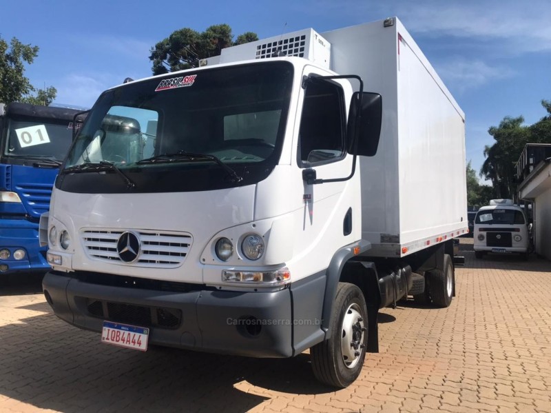 accelo 915  2009 portao