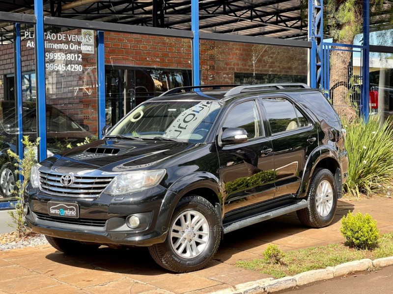 HILUX SW4 3.0 SRV 4X4 16V TURBO INTERCOOLER DIESEL 4P AUTOMÁTICO