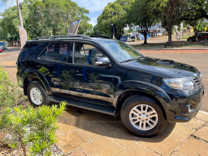 HILUX SW4 3.0 SRV 4X4 16V TURBO INTERCOOLER DIESEL 4P AUTOMÁTICO - 2013 - LAGOA VERMELHA