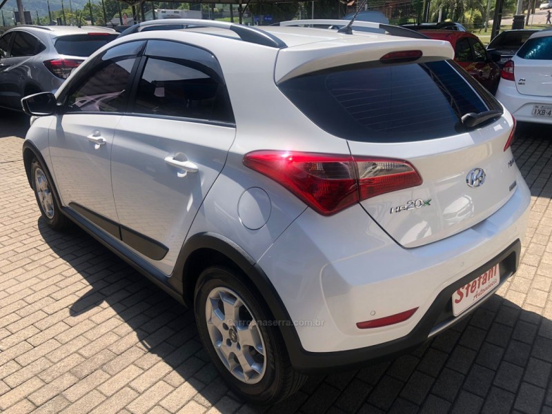 HB20X 1.6 16V PREMIUM FLEX 4P AUTOMÁTICO - 2014 - FELIZ