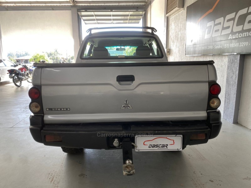 L200 2.5 SPORT HPE 4X4 CD 8V TURBO INTERCOOLER DIESEL 4P MANUAL - 2007 - BOM PRINCíPIO