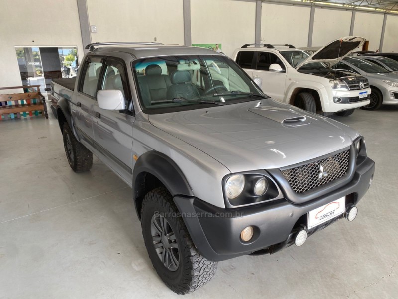 L200 2.5 SPORT HPE 4X4 CD 8V TURBO INTERCOOLER DIESEL 4P MANUAL - 2007 - BOM PRINCíPIO