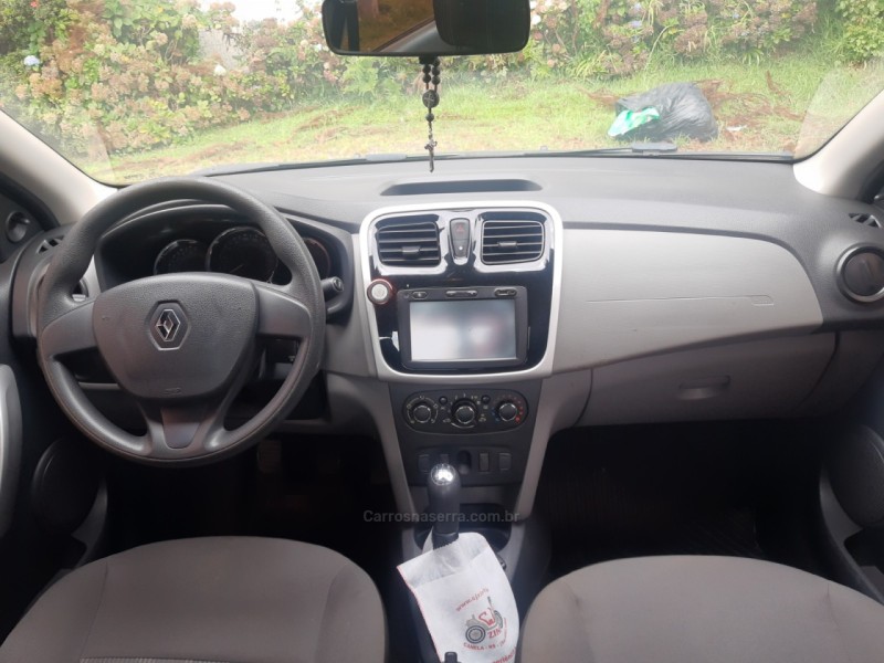 LOGAN 1.6 EXPRESSION 8V FLEX 4P MANUAL - 2014 - CANELA