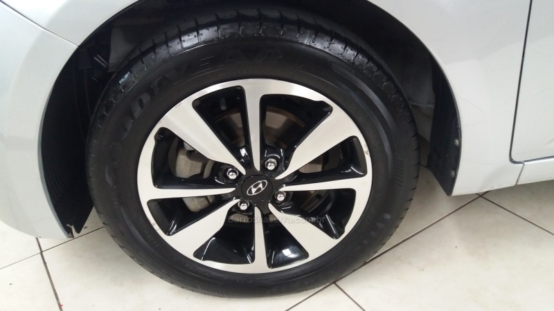 HB20S 1.6 STYLE 16V FLEX 4P AUTOMÁTICO - 2018 - FARROUPILHA