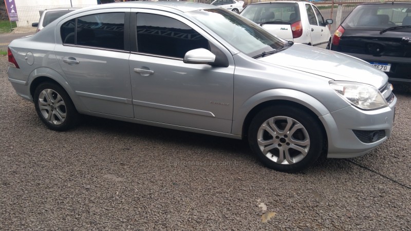VECTRA 2.0 MPFI ELEGANCE 8V FLEX 4P MANUAL - 2010 - CAXIAS DO SUL