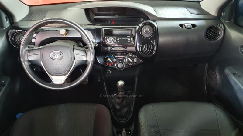 ETIOS 1.5 X SEDAN 16V FLEX 4P MANUAL - 2017 - CAXIAS DO SUL