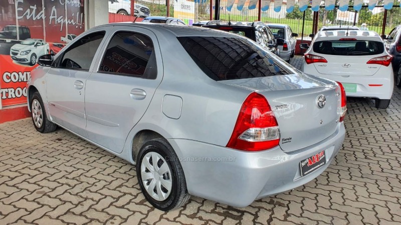 ETIOS 1.5 X SEDAN 16V FLEX 4P MANUAL - 2017 - CAXIAS DO SUL