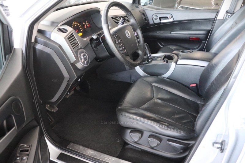 KYRON 2.0 GL 200KY 4X4 16V TURBO DIESEL 4P AUTOMÁTICO - 2012 - CAXIAS DO SUL
