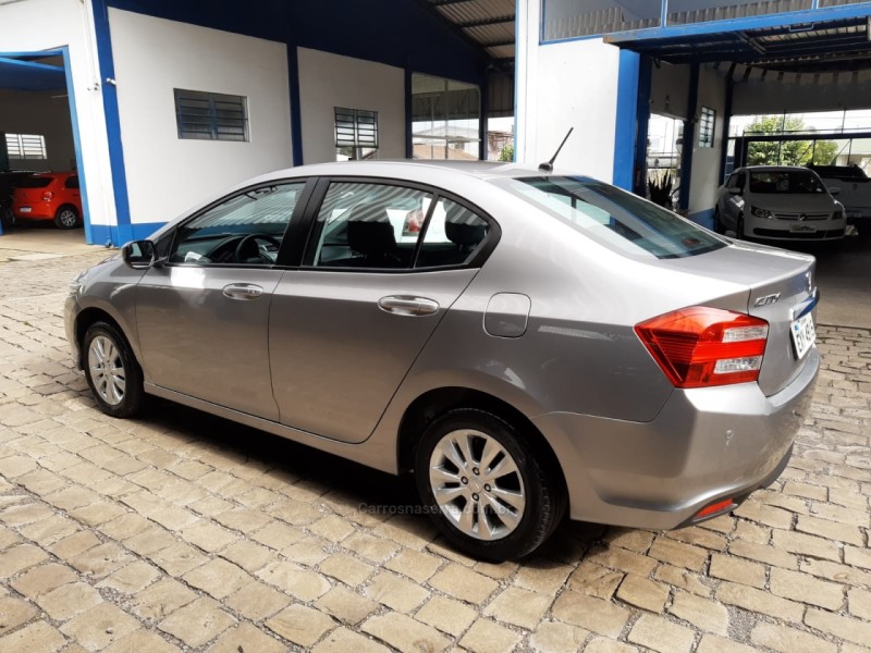 CITY 1.5 LX 16V FLEX 4P AUTOMÁTICO - 2013 - VACARIA