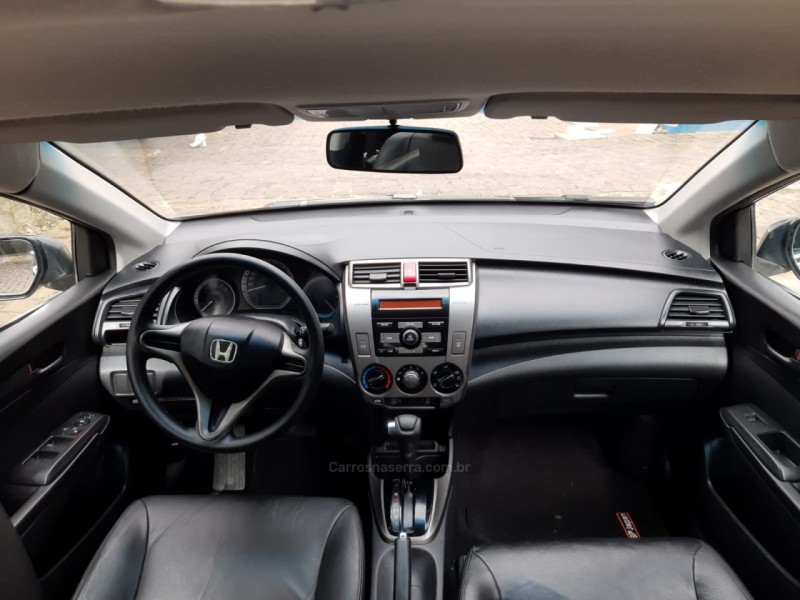 CITY 1.5 LX 16V FLEX 4P AUTOMÁTICO - 2013 - VACARIA
