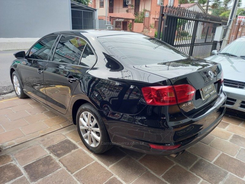 JETTA 2.0 COMFORTLINE FLEX 4P TIPTRONIC - 2012 - CAXIAS DO SUL