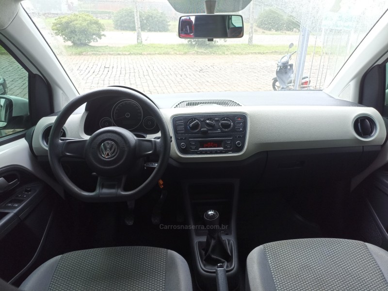 UP 1.0 TSI MOVE UP 12V FLEX 4P MANUAL - 2017 - VERANóPOLIS