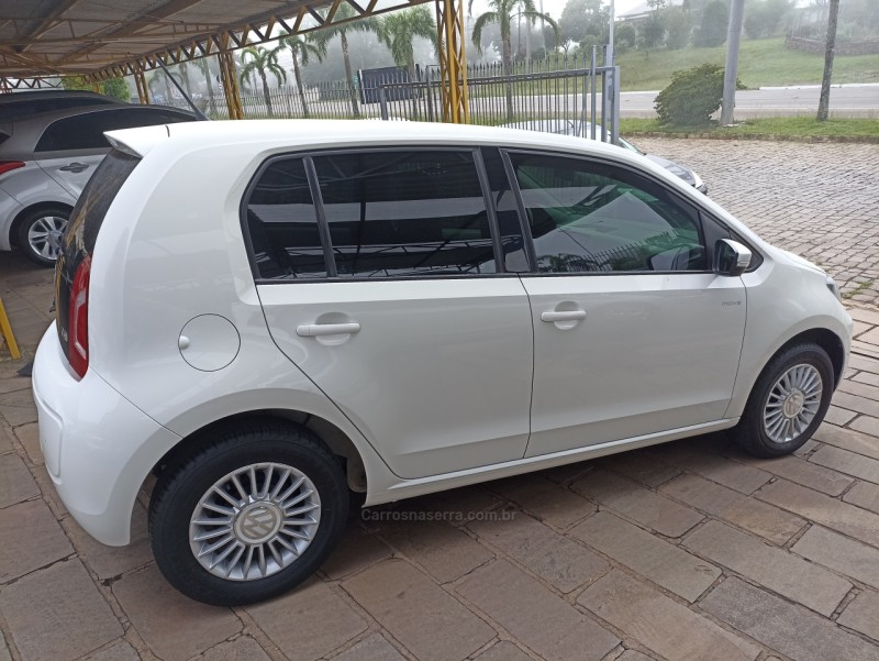 UP 1.0 TSI MOVE UP 12V FLEX 4P MANUAL - 2017 - VERANóPOLIS