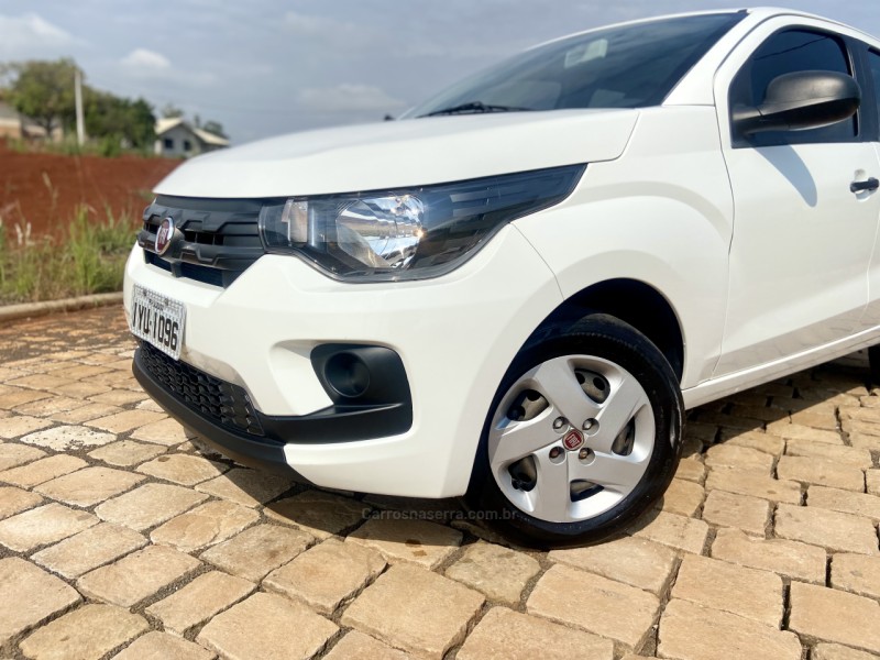 MOBI 1.0 8V EVO FLEX LIKE. MANUAL - 2019 - LAJEADO