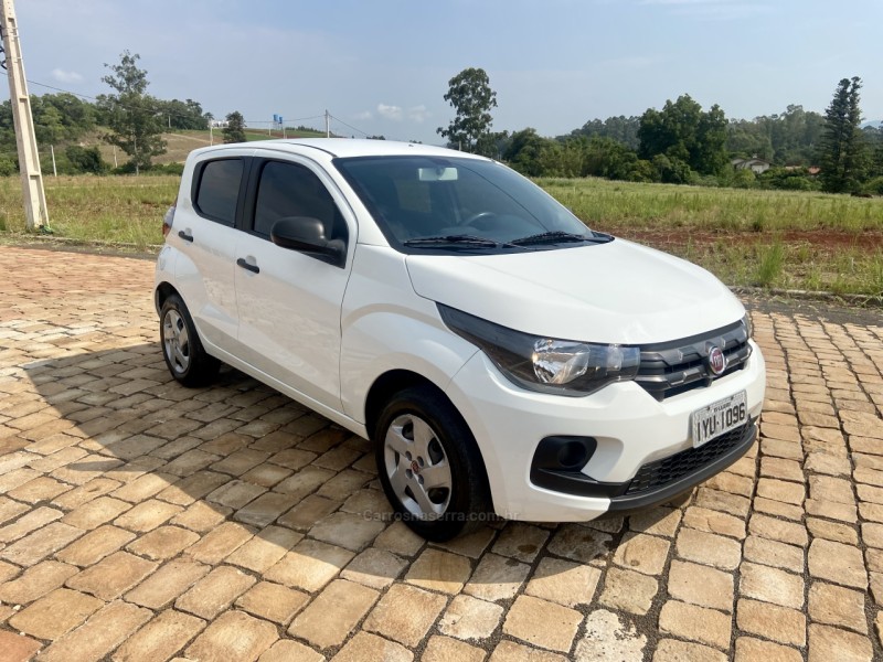 MOBI 1.0 8V EVO FLEX LIKE. MANUAL - 2019 - LAJEADO