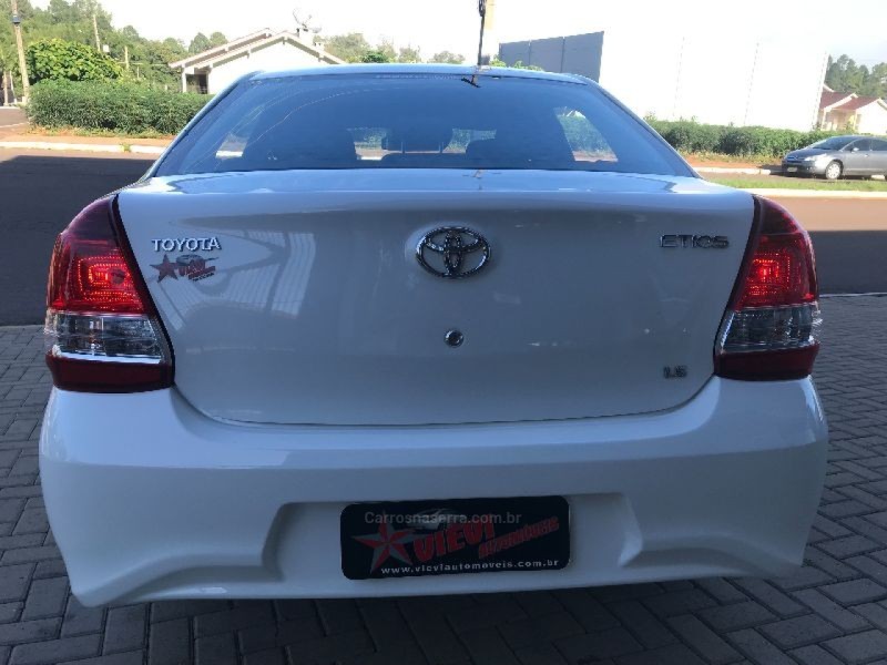 ETIOS 1.5 X PLUS SEDAN 16V FLEX 4P AUTOMÁTICO - 2020 - TEUTôNIA