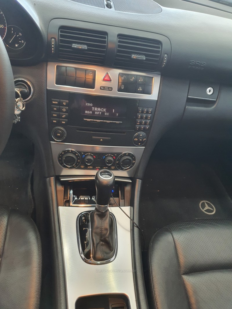 C 230 K 1.8 KOMPRESSOR AVANTGARDE 16V GASOLINA 4P AUTOMATICO - 2005 - GRAVATAí