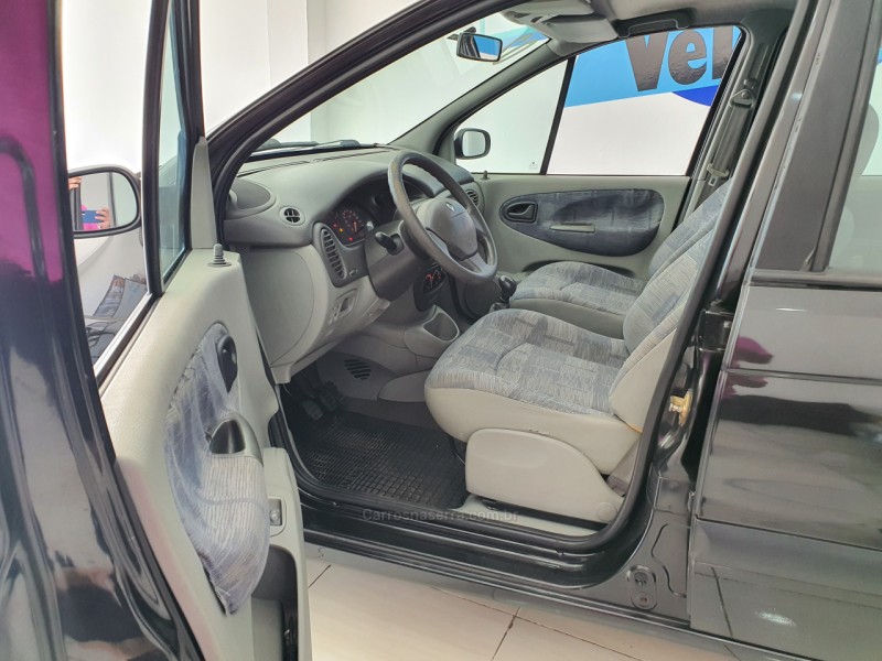 SCÉNIC 2.0 RT 16V GASOLINA 4P MANUAL - 2002 - GRAVATAí