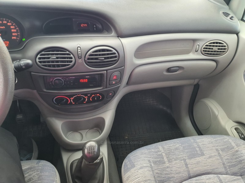 SCÉNIC 2.0 RT 16V GASOLINA 4P MANUAL - 2002 - GRAVATAí