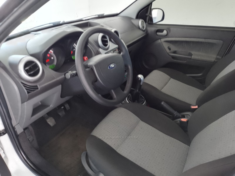 FIESTA 1.6 MPI CLASS SEDAN 8V FLEX 4P MANUAL - 2013 - BENTO GONçALVES