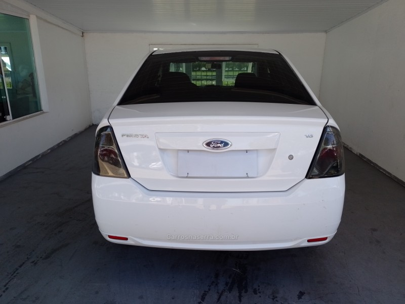 FIESTA 1.6 MPI CLASS SEDAN 8V FLEX 4P MANUAL - 2013 - BENTO GONçALVES