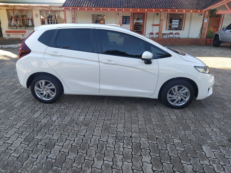 FIT 1.5 DX 16V FLEX 4P MANUAL - 2017 - MORRO REUTER