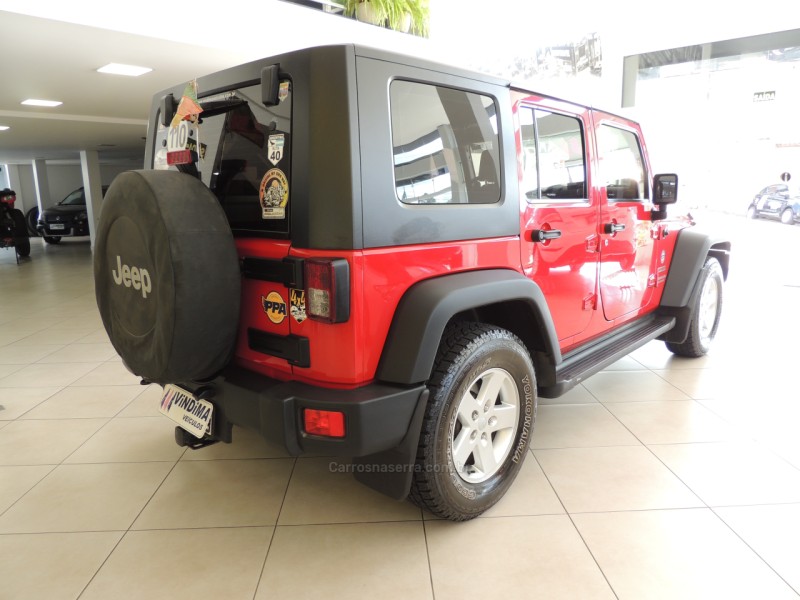 WRANGLER 3.8 UNLIMITED SPORT 4X4 CAPOTA DUPLA V6 GASOLINA 4P AUTOMÁTICO - 2010 - FLORES DA CUNHA