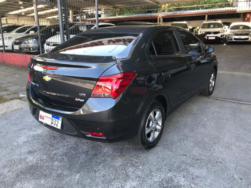 PRISMA 1.4 MPFI LTZ 8V FLEX 4P MANUAL - 2018 - CAXIAS DO SUL