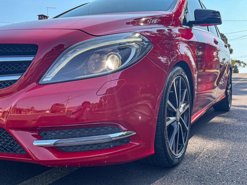 B 200 2.0 8V TURBO GASOLINA 4P AUTOMÁTICO - 2013 - CANELA