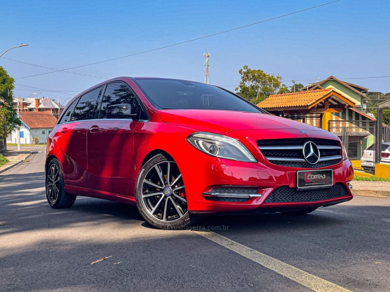 B 200 2.0 8V TURBO GASOLINA 4P AUTOMÁTICO - 2013 - CANELA