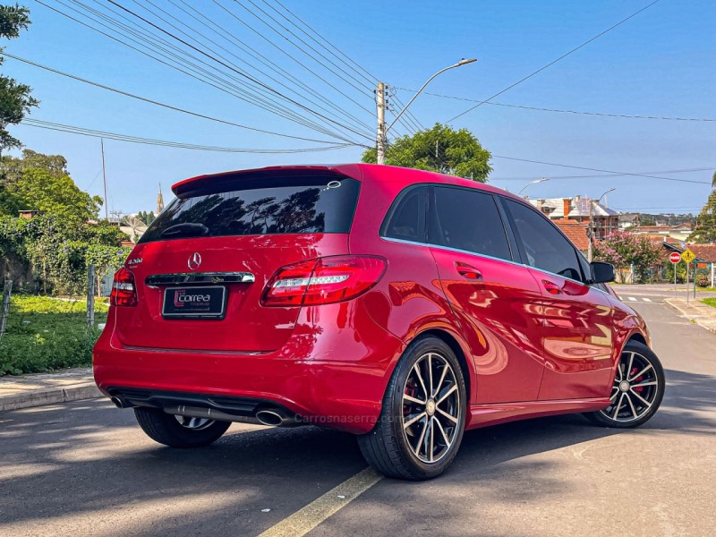 B 200 2.0 8V TURBO GASOLINA 4P AUTOMÁTICO - 2013 - CANELA