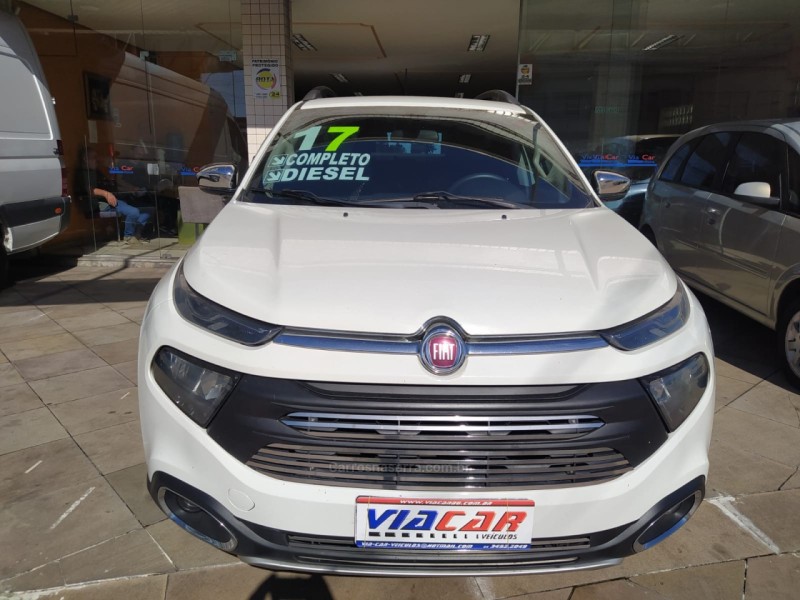 TORO 2.0 16V TURBO DIESEL FREEDOM MANUAL - 2017 - BENTO GONçALVES