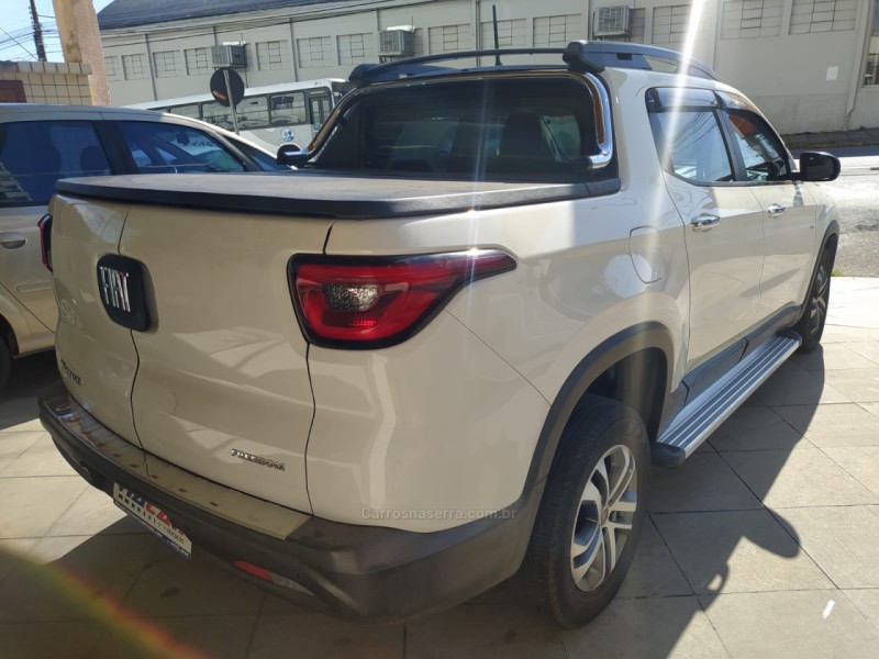 TORO 2.0 16V TURBO DIESEL FREEDOM MANUAL - 2017 - BENTO GONçALVES