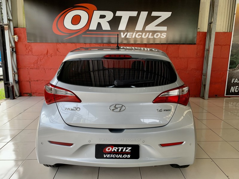 HB20 1.6 PREMIUM 16V FLEX 4P MANUAL - 2013 - CAXIAS DO SUL