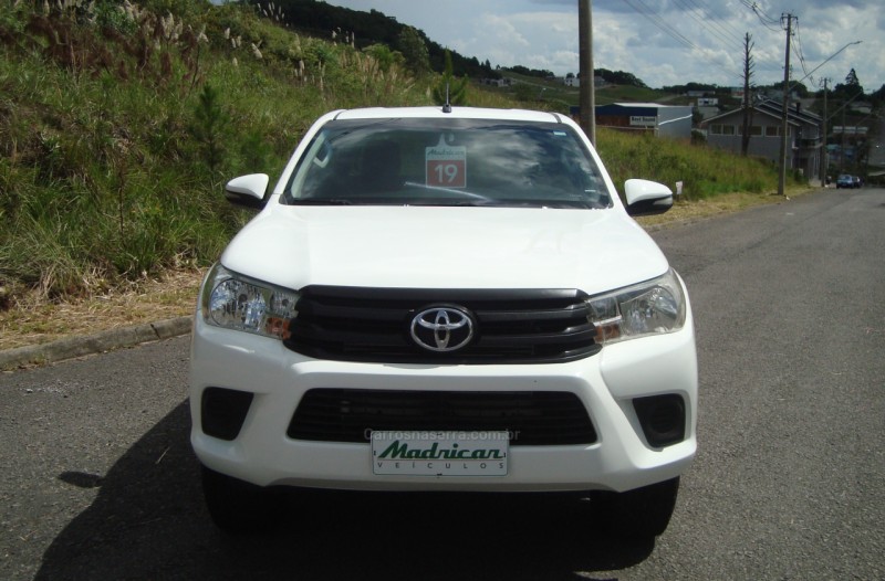 HILUX 2.8 STD 4X4 CD 16V DIESEL 4P MANUAL - 2019 - FLORES DA CUNHA