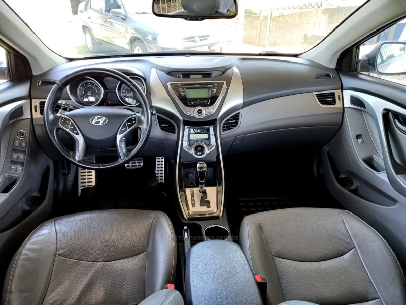 ELANTRA 1.8 GLS 16V FLEX AUTOMÁTICO - 2013 - SãO SEBASTIãO DO CAí