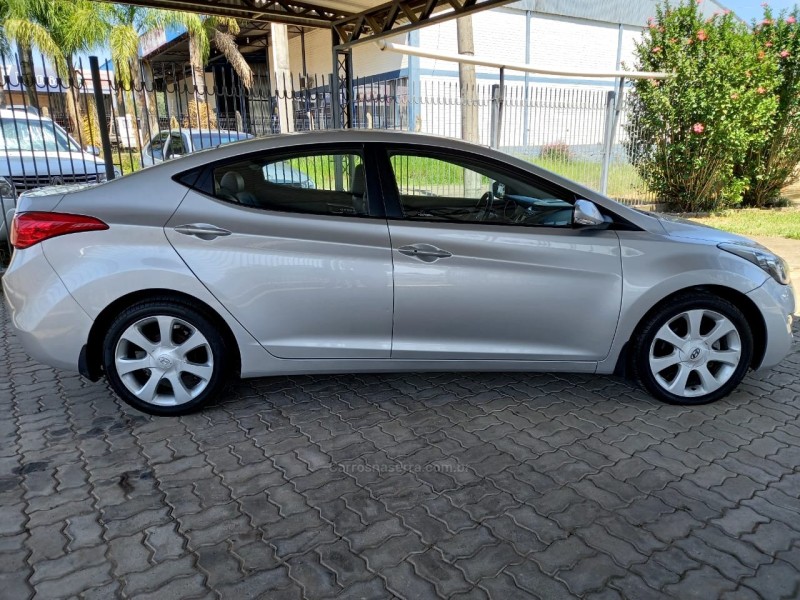ELANTRA 1.8 GLS 16V FLEX AUTOMÁTICO - 2013 - SãO SEBASTIãO DO CAí