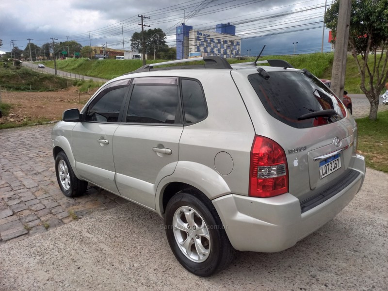 TUCSON 2.0 MPFI GLS BASE 16V 143CV 2WD FLEX 4P AUTOMÁTICO - 2012 - FARROUPILHA