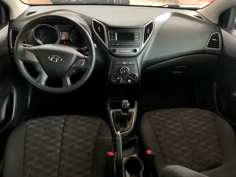 HB20 1.6 COMFORT PLUS 16V FLEX 4P MANUAL - 2016 - IGREJINHA
