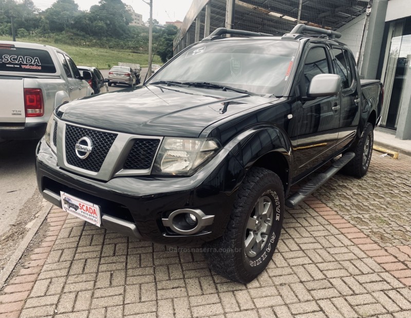 frontier 2.5 sv attack 4x4 cd turbo eletronic diesel 4p manual 2015 caxias do sul