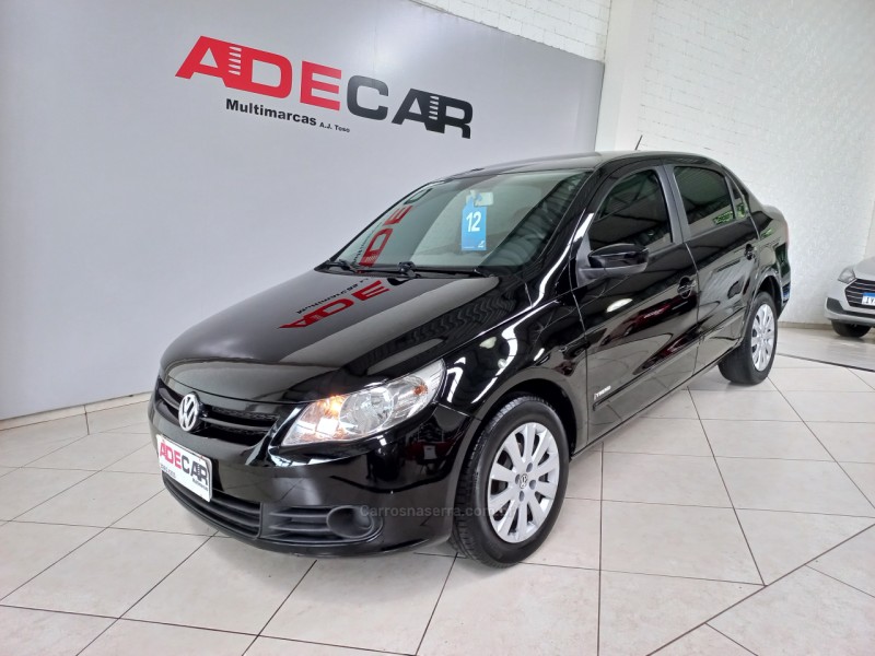 VOYAGE 1.0 MI TRENDLINE 8V FLEX 4P MANUAL - 2012 - FARROUPILHA