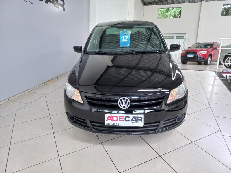 VOYAGE 1.0 MI TRENDLINE 8V FLEX 4P MANUAL - 2012 - FARROUPILHA