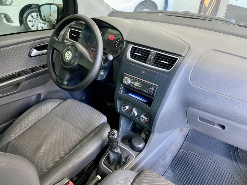 FOX 1.6 MI PLUS 8V FLEX 4P MANUAL - 2012 - PORTãO
