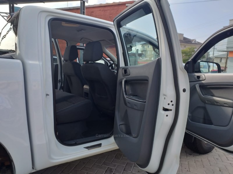 RANGER 3.2 XLS 4X4 CD 20V DIESEL 4P AUTOMÁTICO - 2013 - BENTO GONçALVES