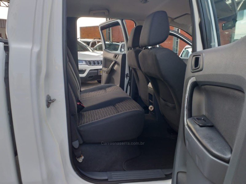 RANGER 3.2 XLS 4X4 CD 20V DIESEL 4P AUTOMÁTICO - 2013 - BENTO GONçALVES