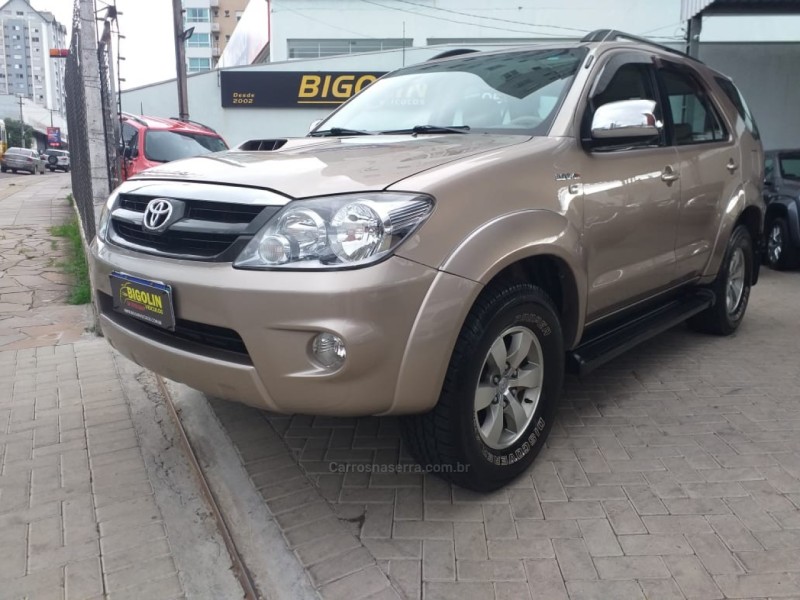 HILUX 3.0 SRV TOP 4X4 CD 16V TURBO INTERCOOLER DIESEL 4P AUTOMÁTICO