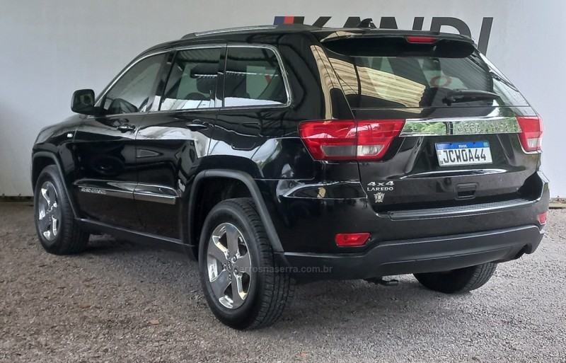 GRAND CHEROKEE 3.6 LAREDO 4X4 V6 24V GASOLINA 4P AUTOMÁTICO - 2012 - CAXIAS DO SUL