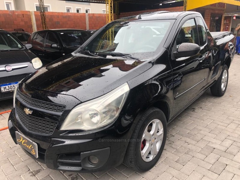 montana 1.4 mpfi ls cs 8v flex 2p manual 2011 canela
